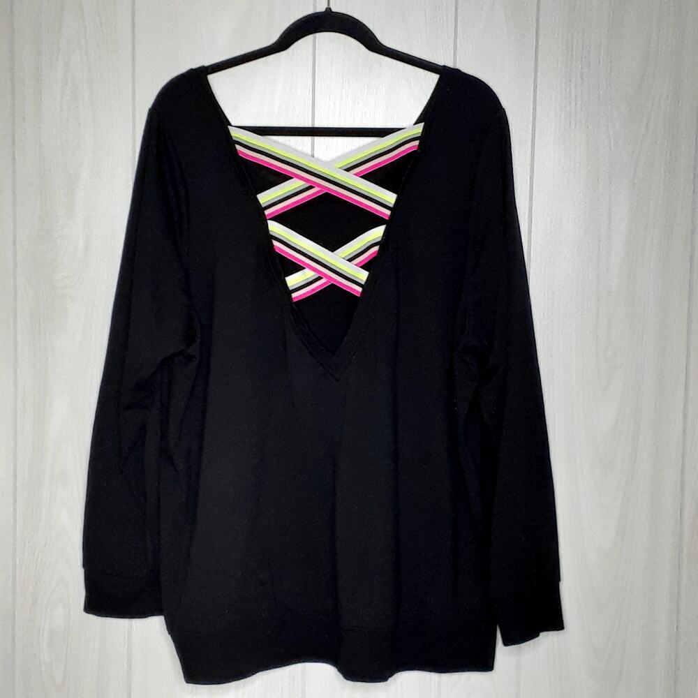 Ladies Torrid Active Long Sleeve Workout Top Size 3 Colorful Elastic Stripes - Picture 3 of 5